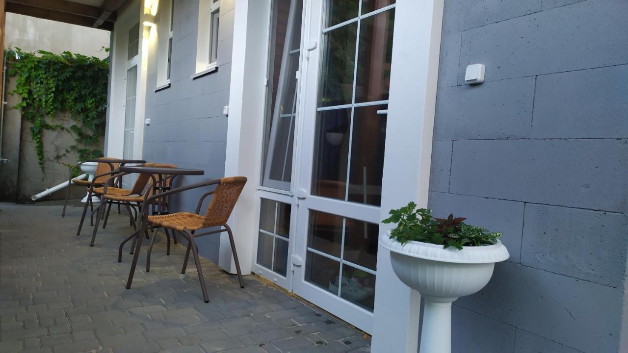 Loft House Aparthotel Odesa Exterior photo